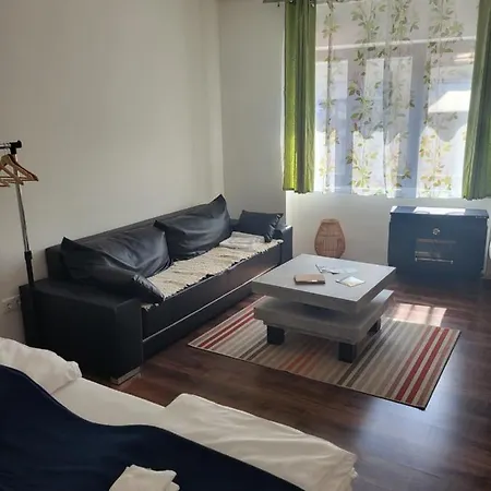 Bed & Breakfast Fakapu Pince Es Panzio