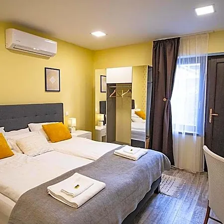 Fakapu Pince és Panzió Bed & Breakfast