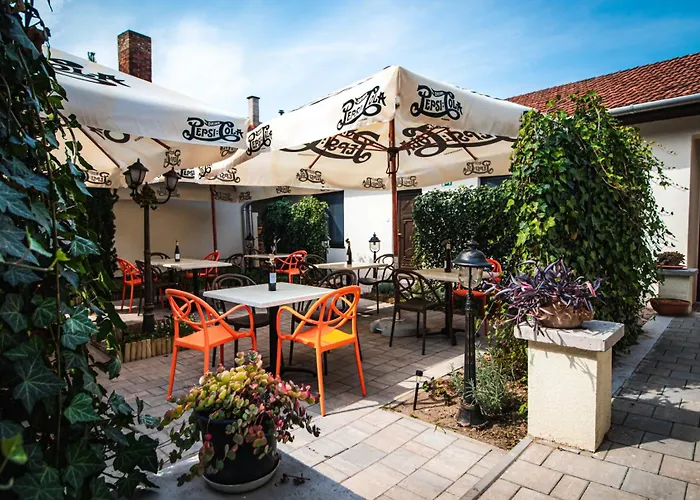 Bed & Breakfast Fakapu Pince Es Panzio 3*